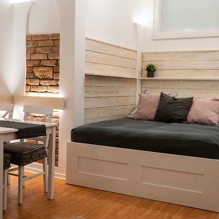 O&B Apartman Boedapest Buitenkant foto