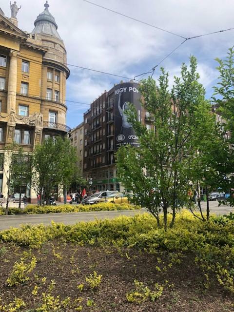 O&B Apartman Boedapest Buitenkant foto