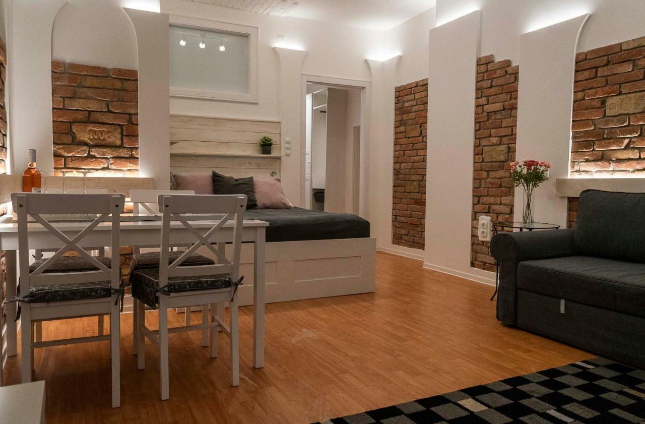 O&B Apartman Boedapest Buitenkant foto